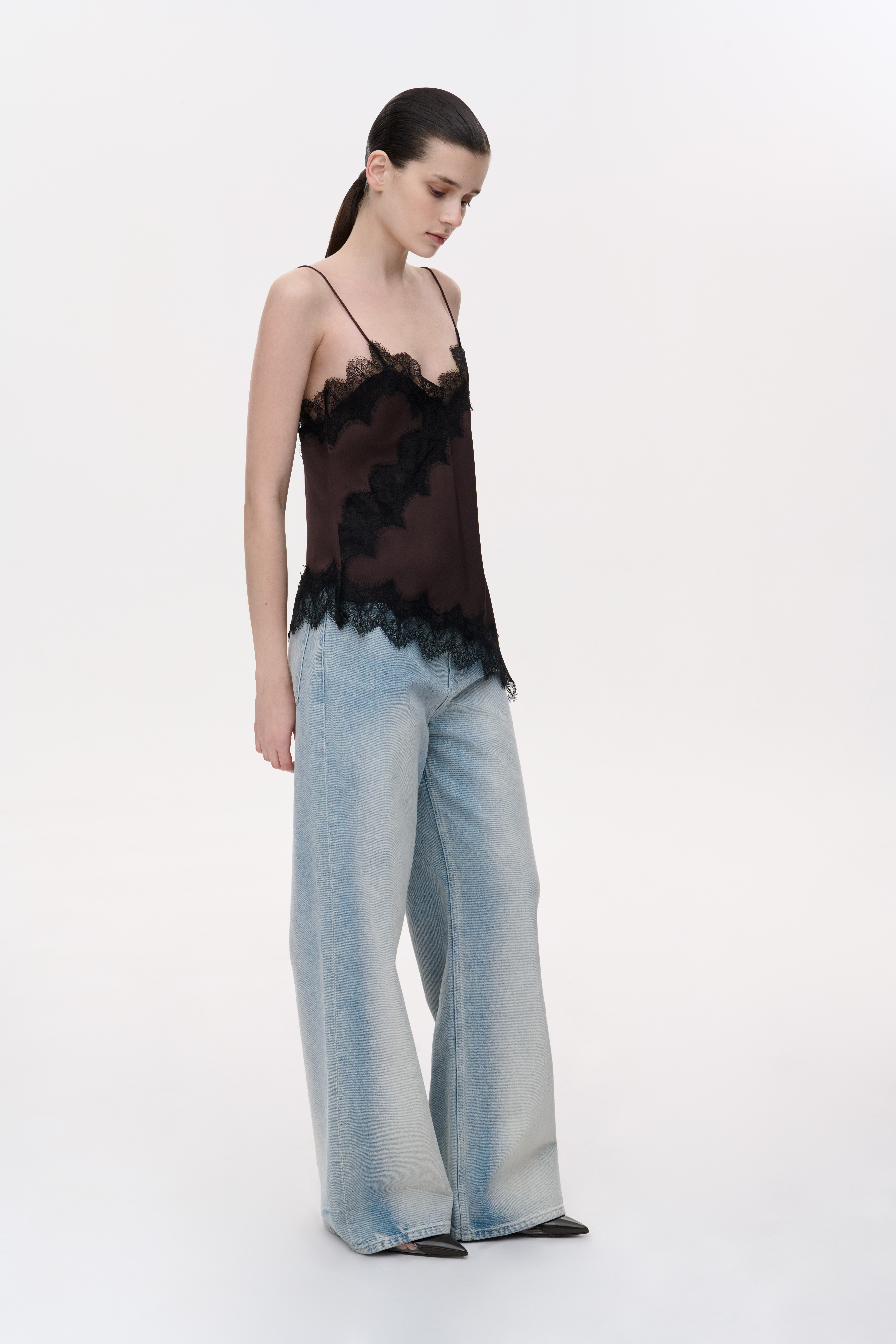 ТОП НА ТОНКИХ БРЕТЕЛЯХ З МЕРЕЖИВОМ 1252 зображення 1